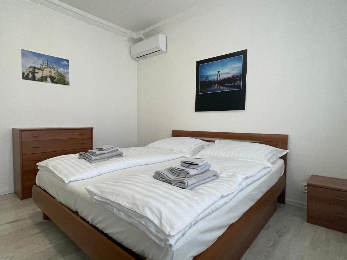 Sag Riazanska Residence 3 Room Free Wi-Fi Bratislava Esterno foto